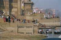 Varanasi - pohled na gháty